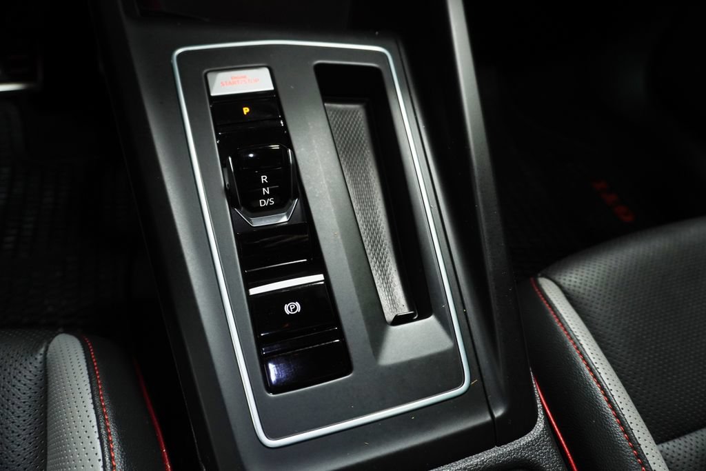 Used 2022 Volkswagen GTI SE FWD image 19
