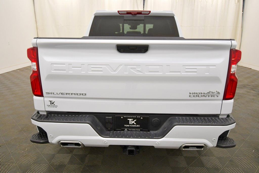 Used 2026 Chevrolet Silverado 1500 High Country image 6