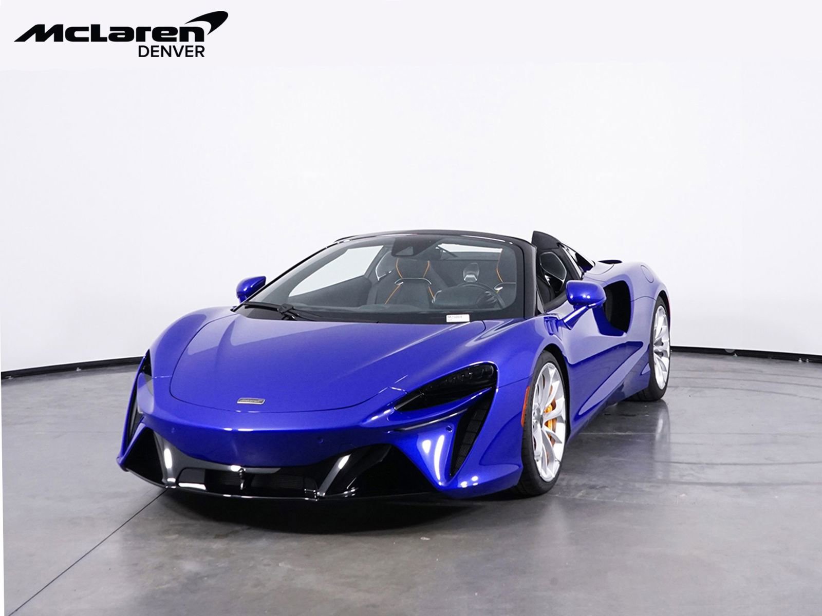 New 2025 McLaren Artura Spider image 1