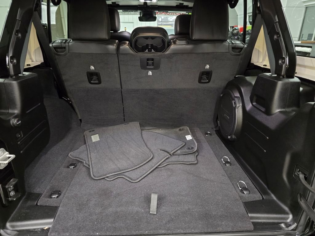 Used 2023 Jeep Wrangler Rubicon 392 image 44