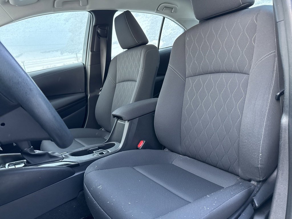 Used 2023 Toyota Corolla LE image 7