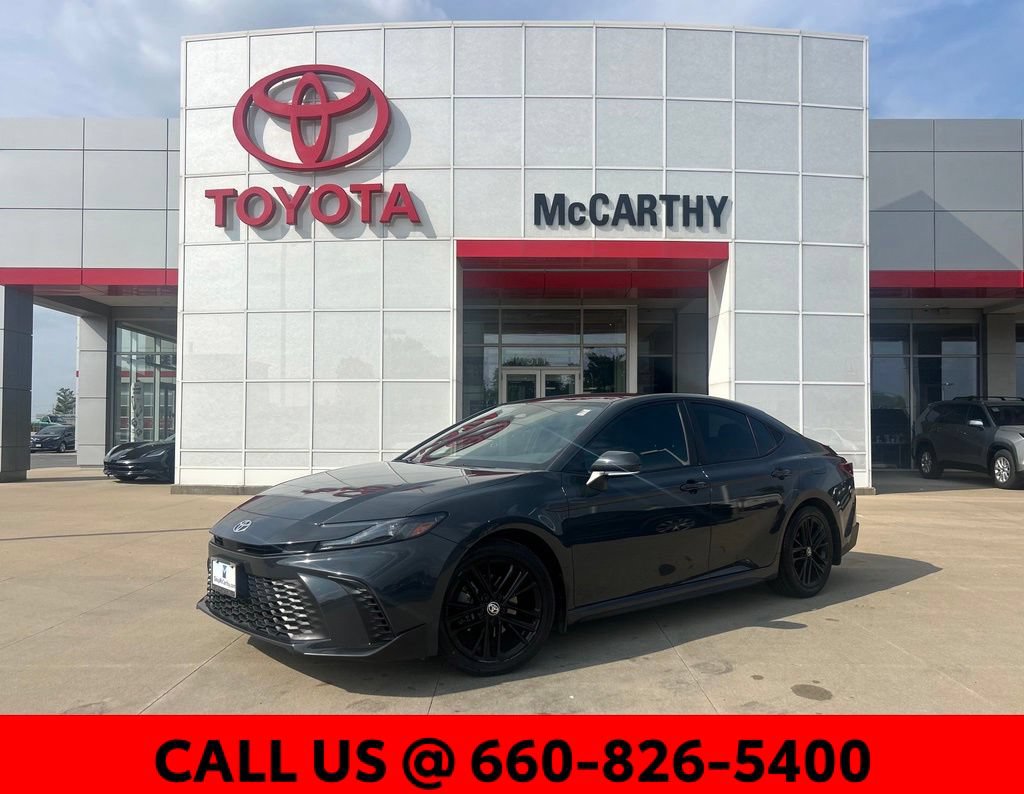 Used 2025 Toyota Camry SE FWD video 1