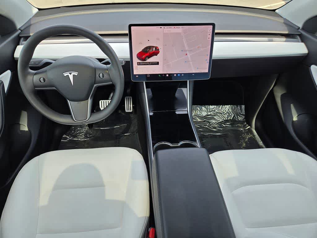 Used 2021 Tesla Model Y Long Range AWD/4WD image 9
