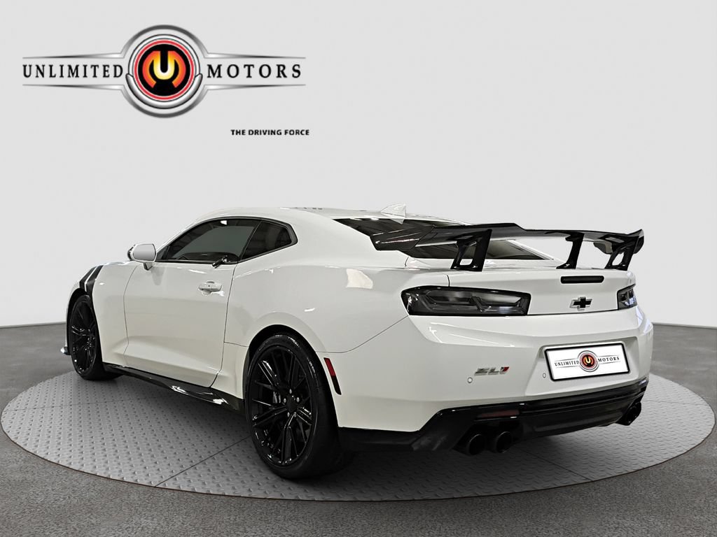 Used 2017 Chevrolet Camaro ZL1 RWD image 3