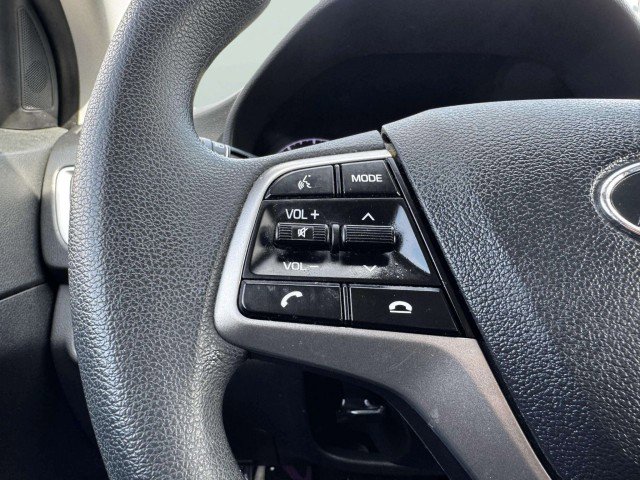 Used 2022 Hyundai Accent SEL image 24