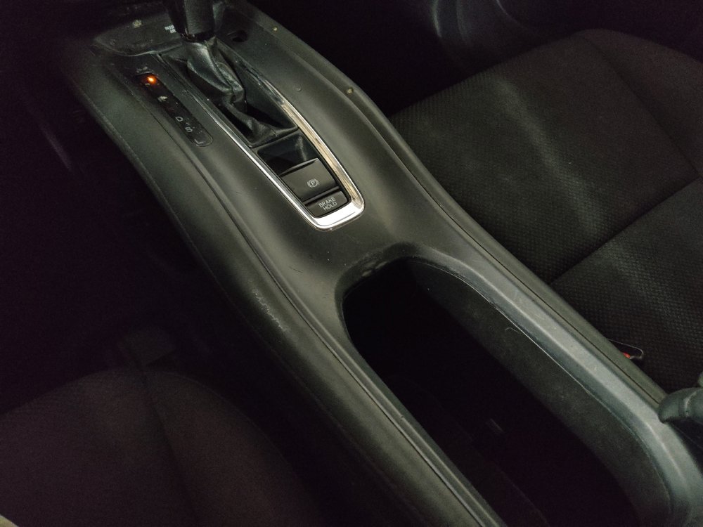 Used 2021 Honda HR-V LX image 26