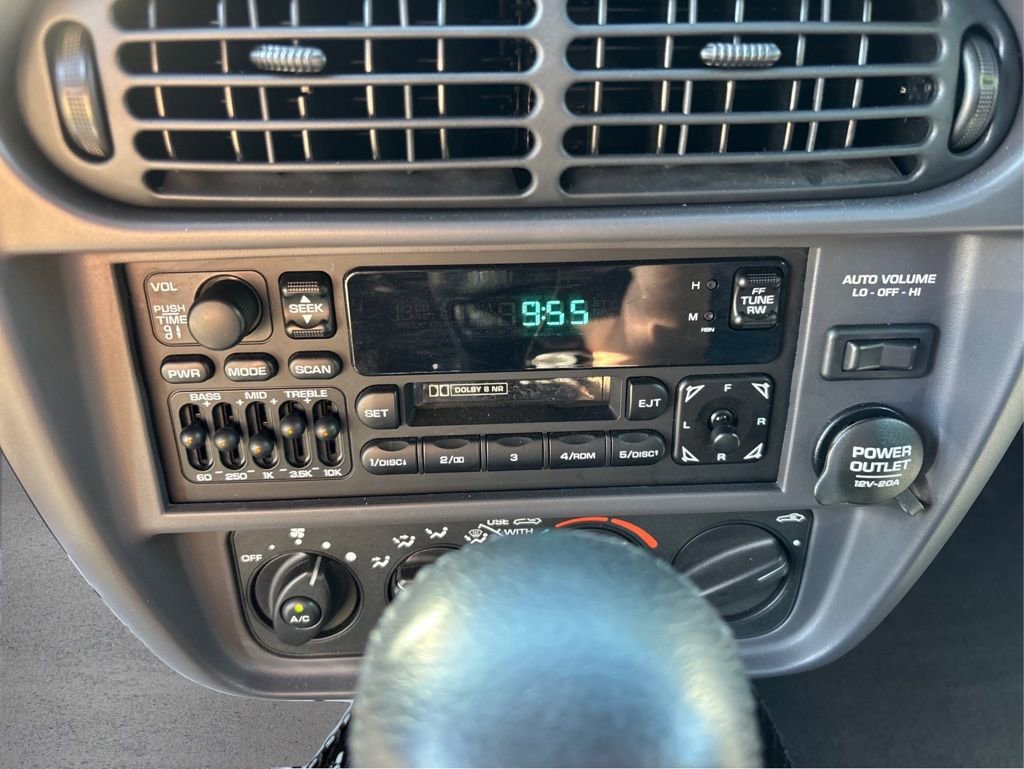 Used 2001 Plymouth Prowler image 24