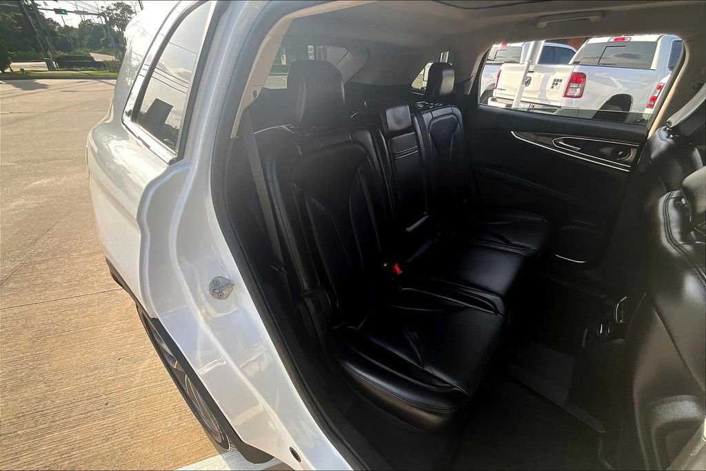 Used 2021 Lincoln Nautilus Reserve w/ Cargo Utility Package image 35