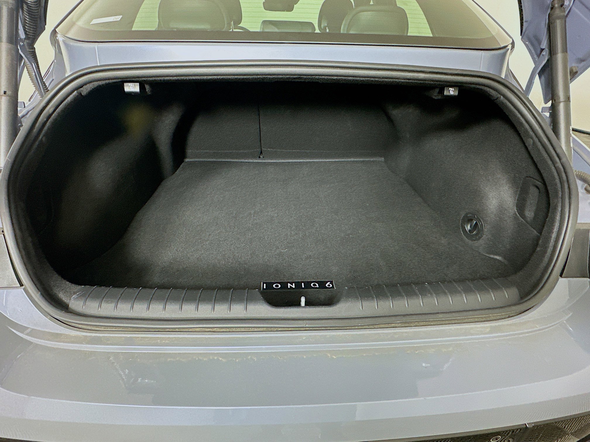 Used 2024 Hyundai Ioniq 6 SEL RWD image 27