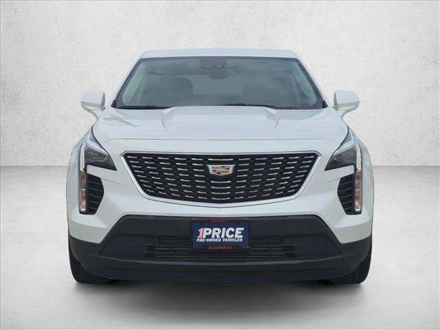Used 2023 Cadillac XT4 Luxury FWD image 2