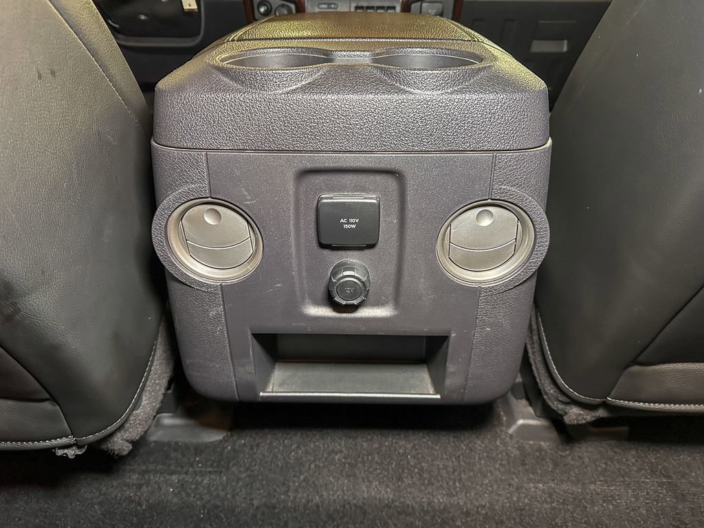 Used 2016 Ford F350 Lariat w/ Lariat Ultimate Package image 28