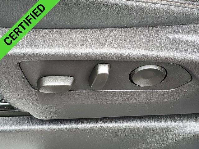 Certified 2025 Chevrolet Silverado 1500 High Country w/ High Country Premium Package AWD/4WD image 39