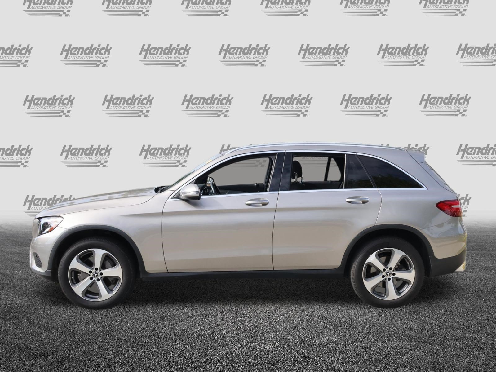 Used 2019 Mercedes-Benz GLC 300 4MATIC image 6