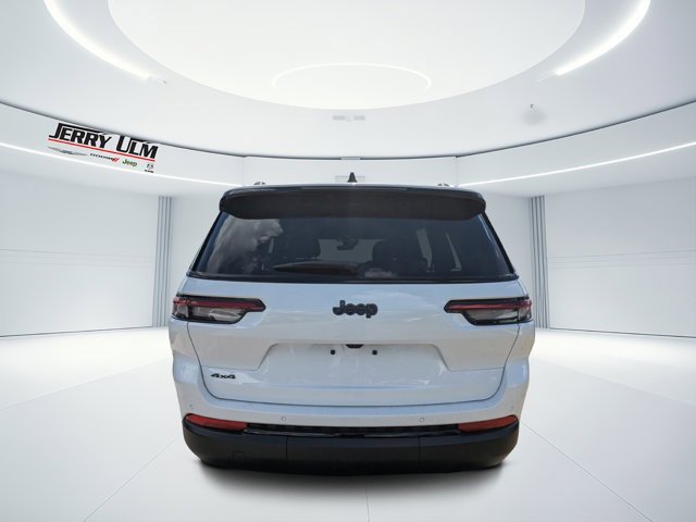 New 2025 Jeep Grand Cherokee L Altitude image 4