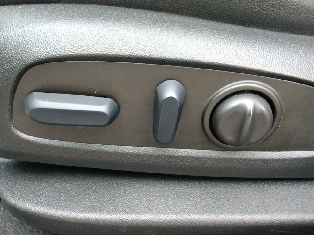 Used 2023 Chevrolet Blazer RS image 17