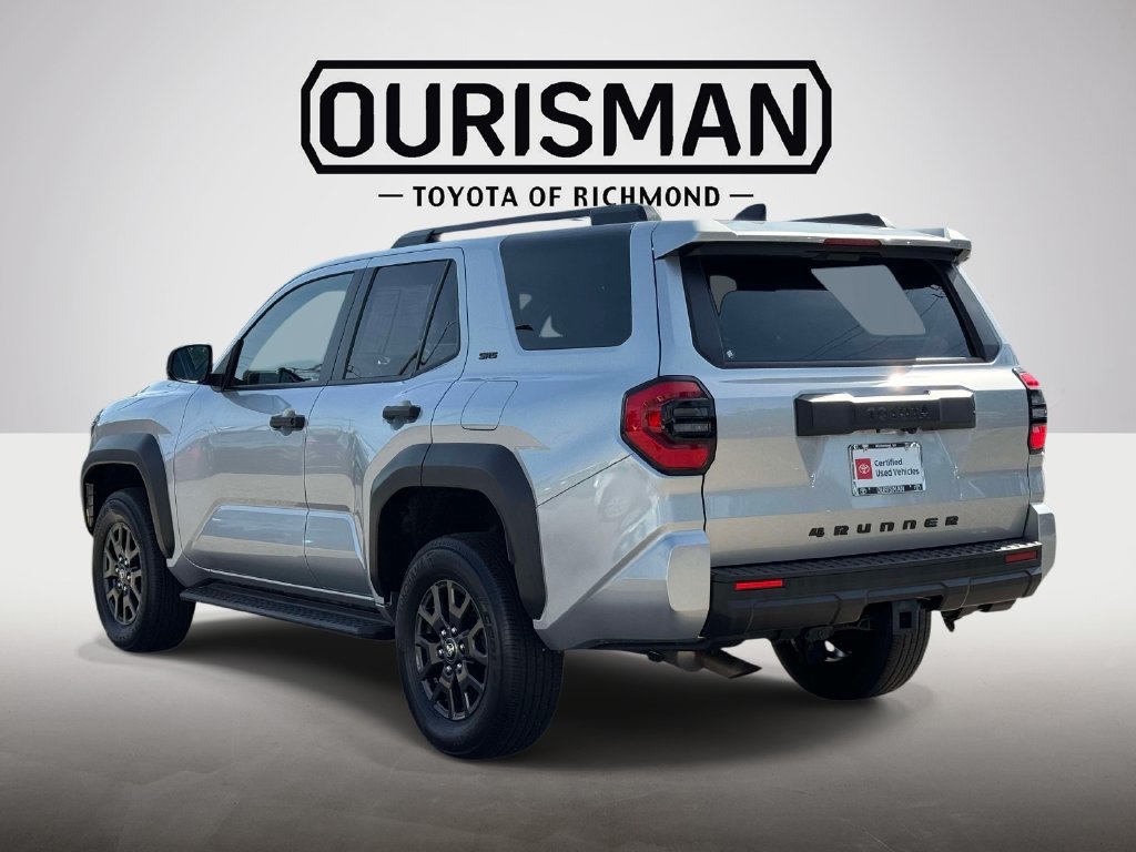 Certified 2025 Toyota 4Runner SR5 AWD/4WD image 23