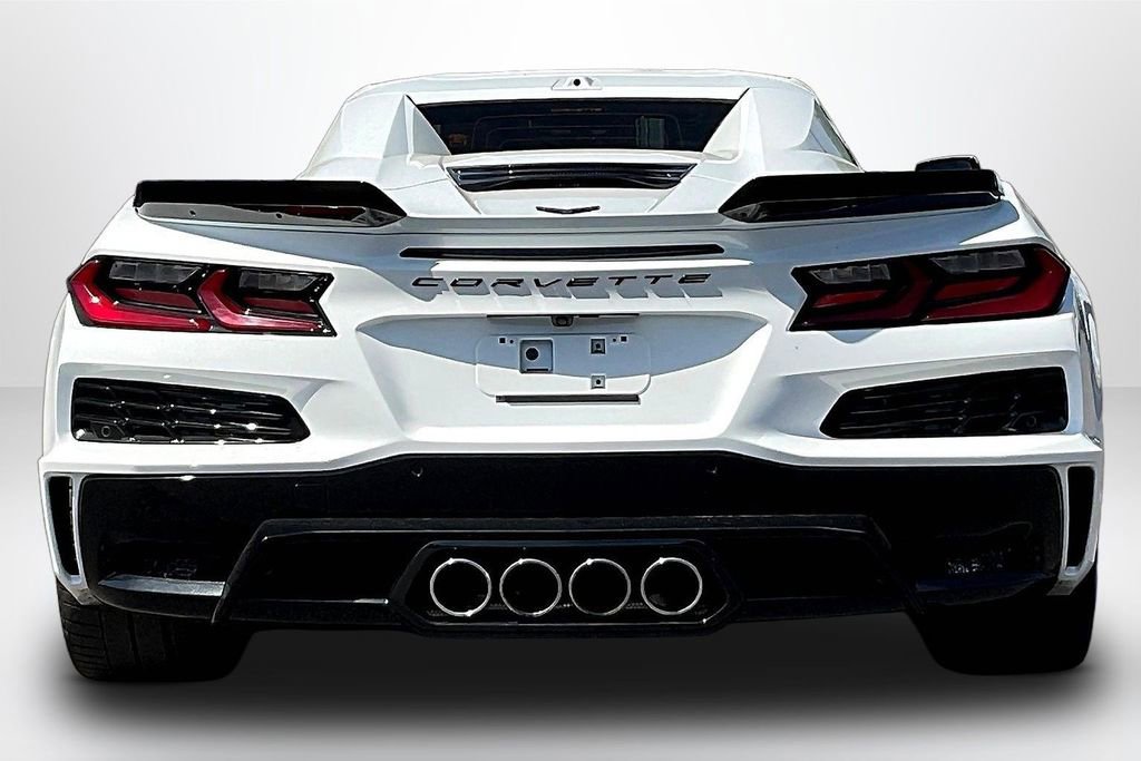 Used 2024 Chevrolet Corvette Z06 image 7