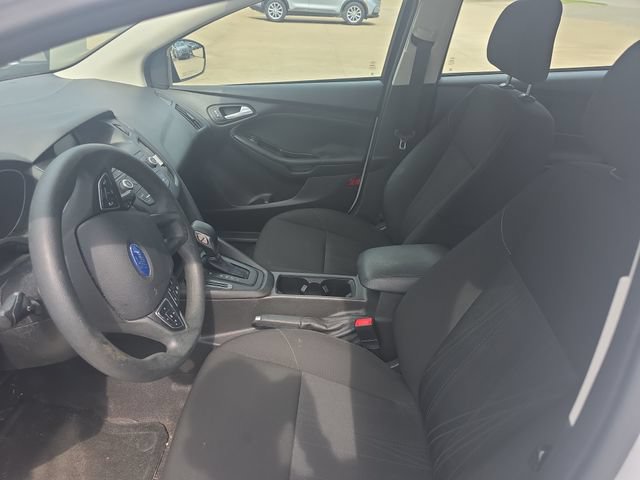 Used 2018 Ford Focus SE FWD image 7