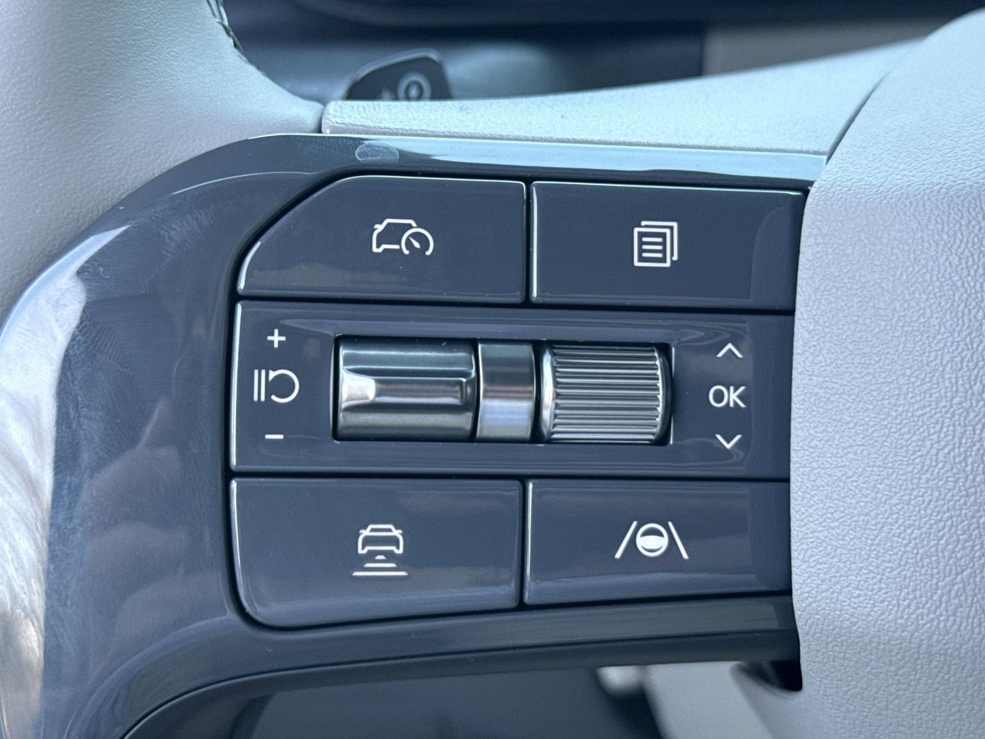 New 2026 Kia EV9 Wind image 26