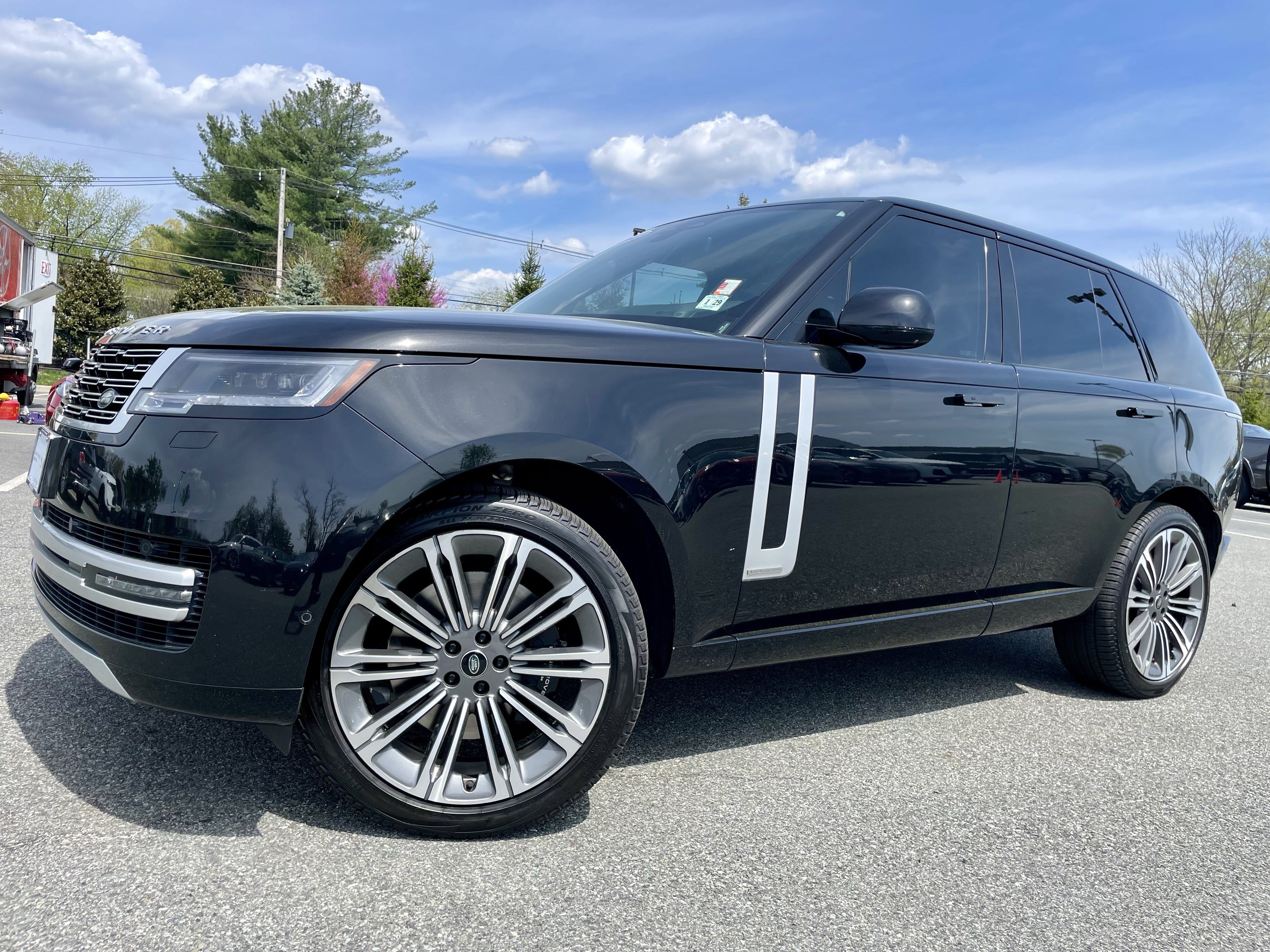 Used 2024 Land Rover Range Rover Autobiography AWD/4WD image 36