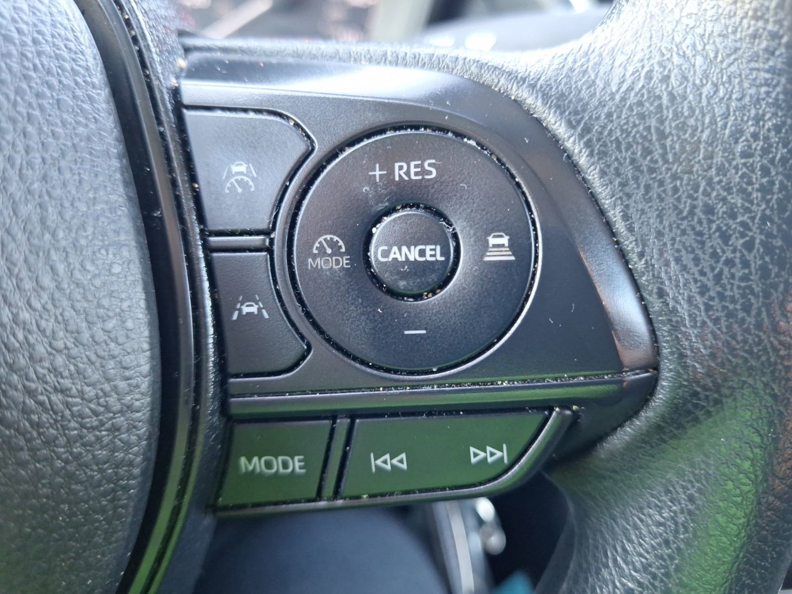 Used 2023 Toyota Corolla LE image 21