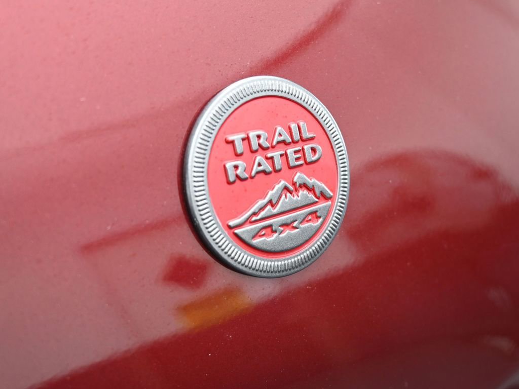 Used 2022 Jeep Compass Trailhawk w/ Trailhawk Convenience Group image 46