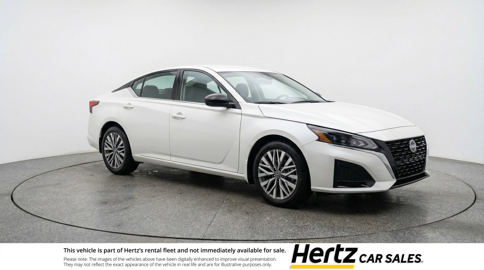 Used 2025 Nissan Altima 2.5 SV image 1