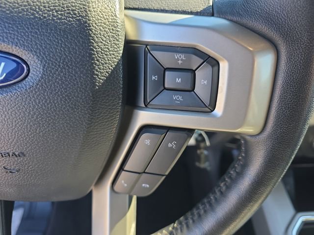 Used 2022 Ford F250 Lariat w/ Chrome Package image 31