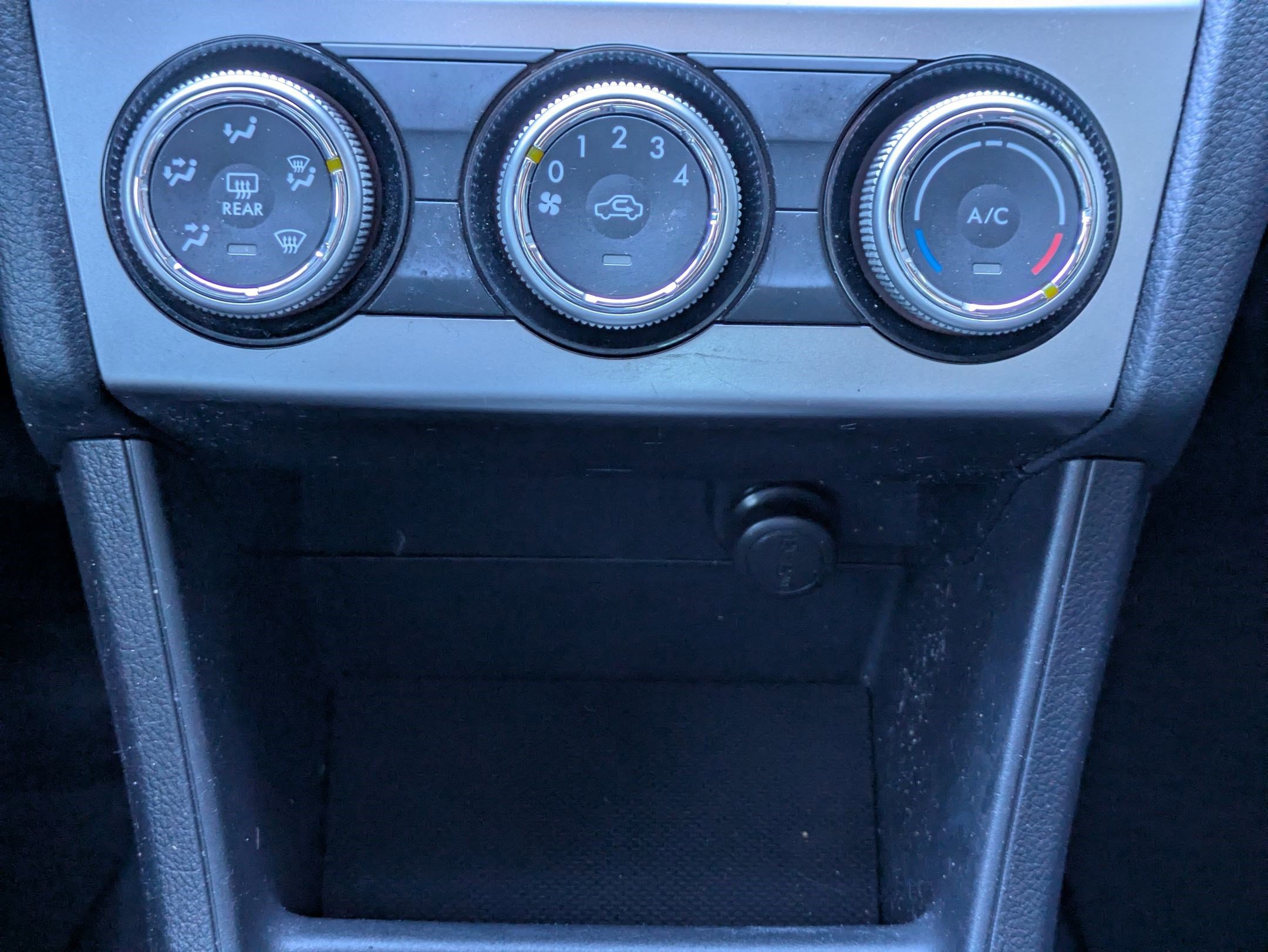 Used 2016 Subaru Impreza 2.0i Premium image 18