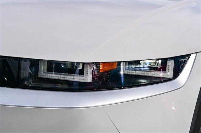 Certified 2025 Hyundai Ioniq 5 SEL image 12
