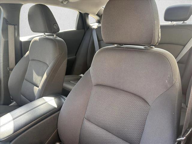 Used 2024 Chevrolet Malibu LT image 9