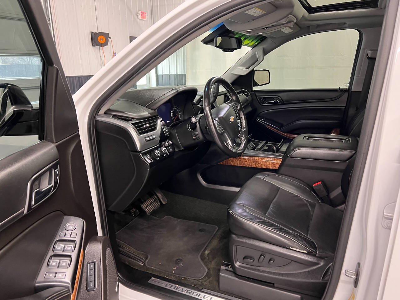 Used 2018 Chevrolet Tahoe Premier AWD/4WD image 7