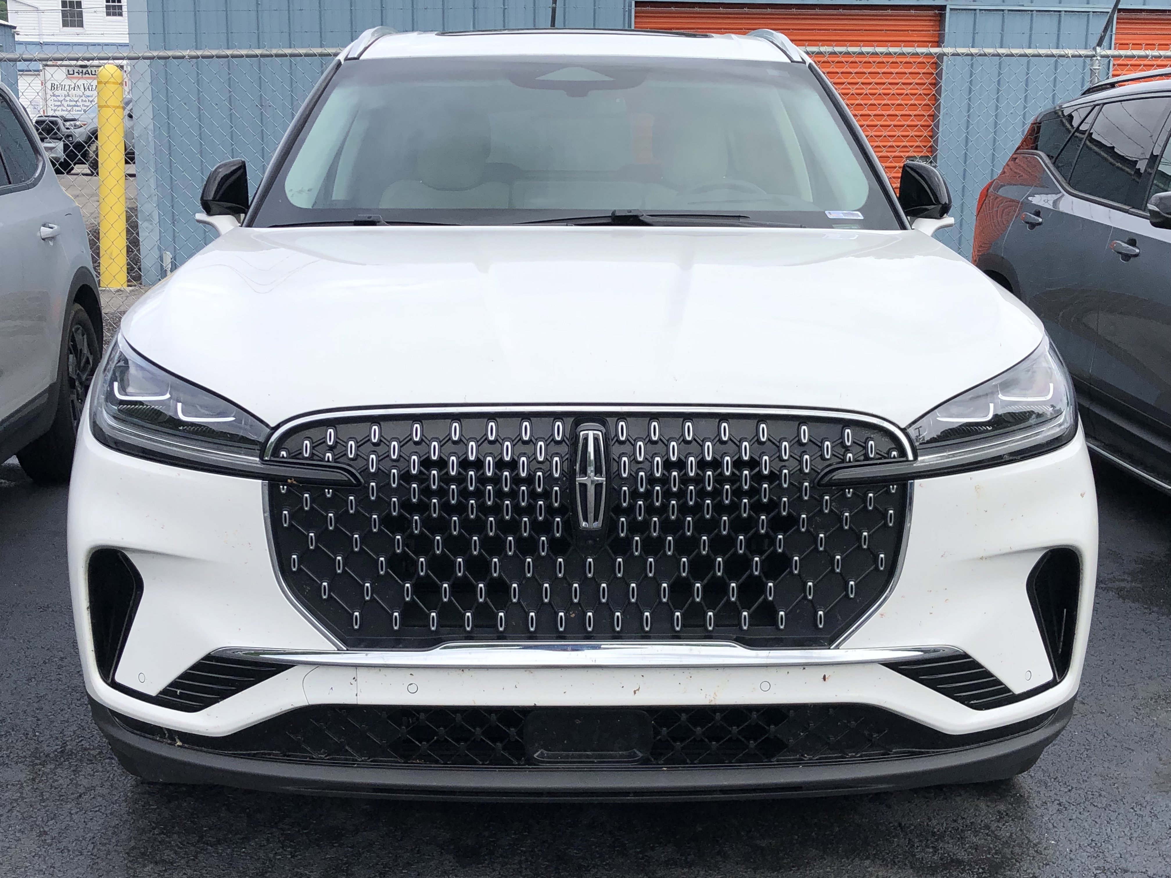 Used 2025 Lincoln Aviator Reserve w/ Equipment Group 201A AWD/4WD image 6