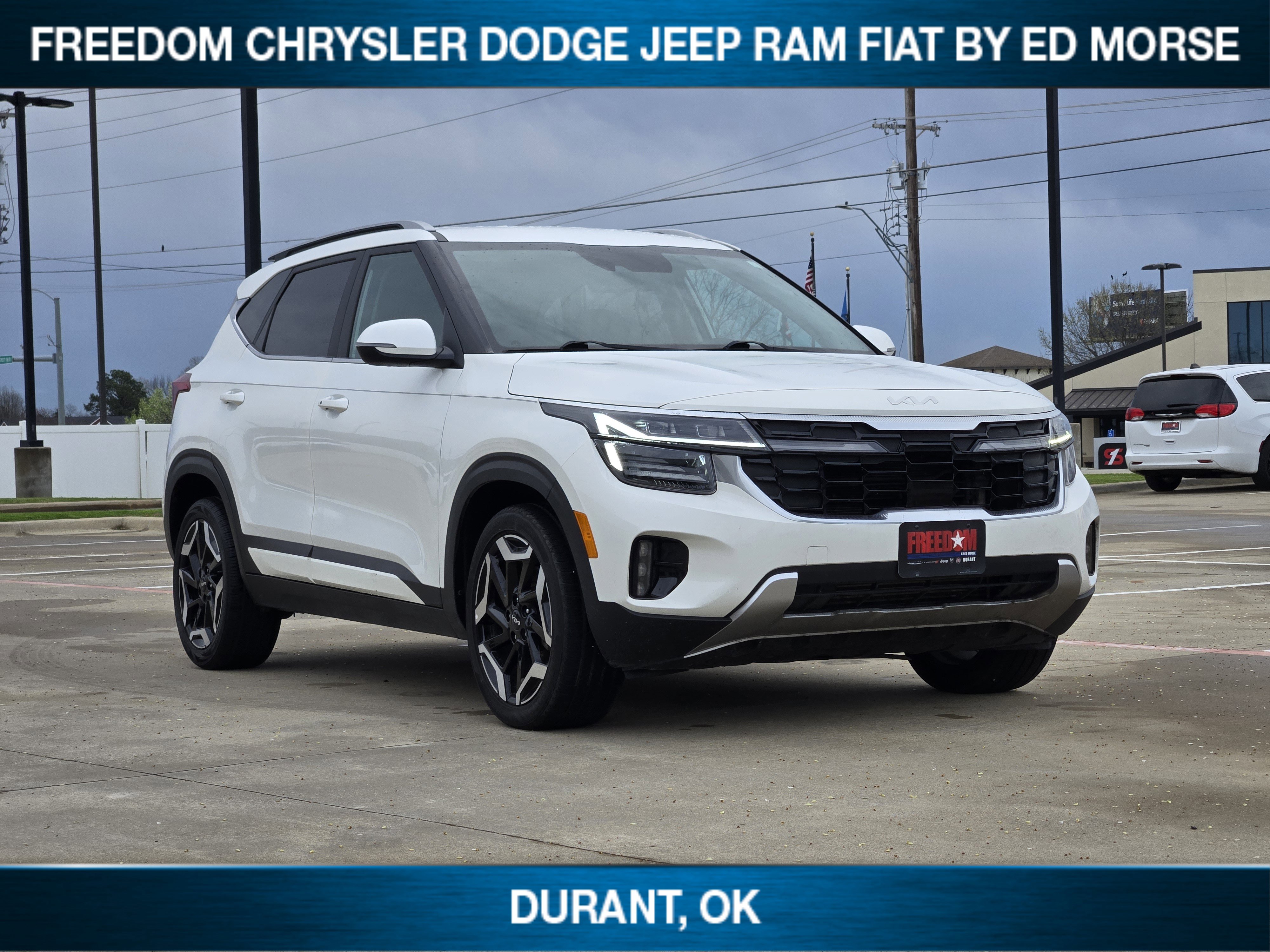 Used 2024 Kia Seltos SX image 2