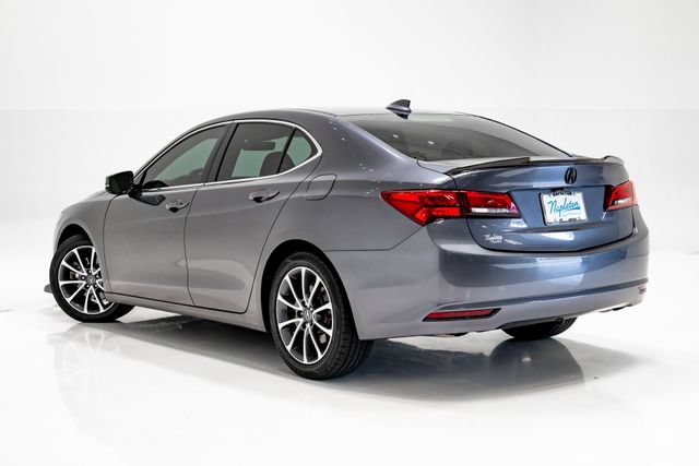 Used 2017 Acura TLX V6 w/ Technology Package FWD image 31