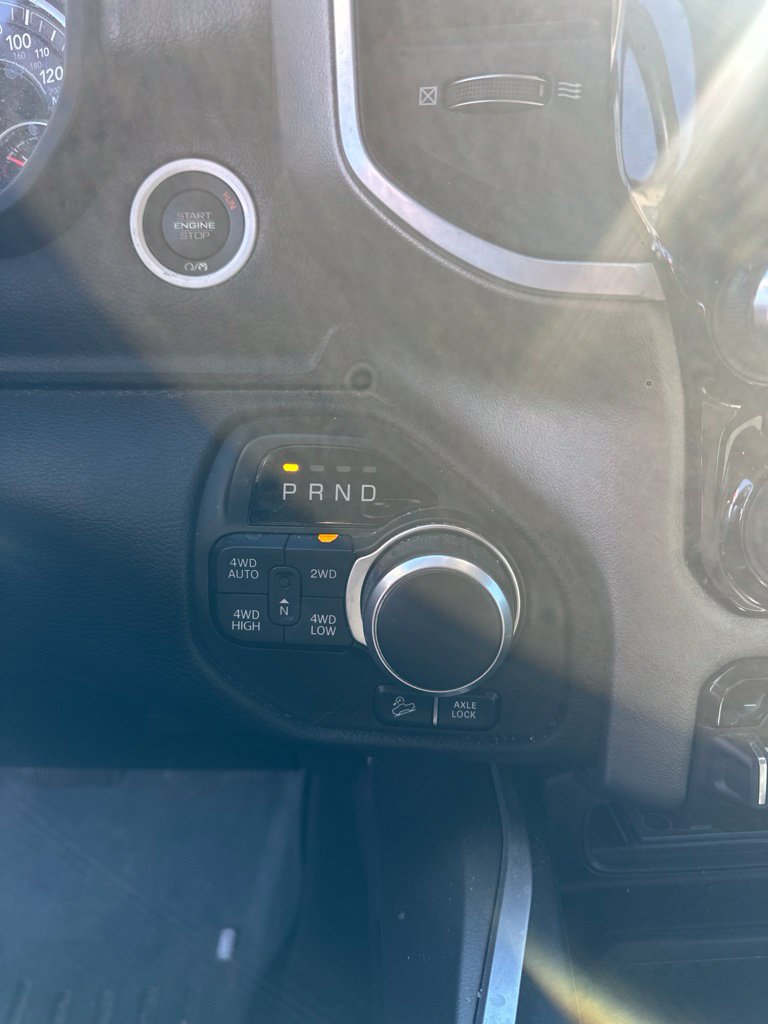 Used 2020 RAM 1500 Big Horn AWD/4WD image 11