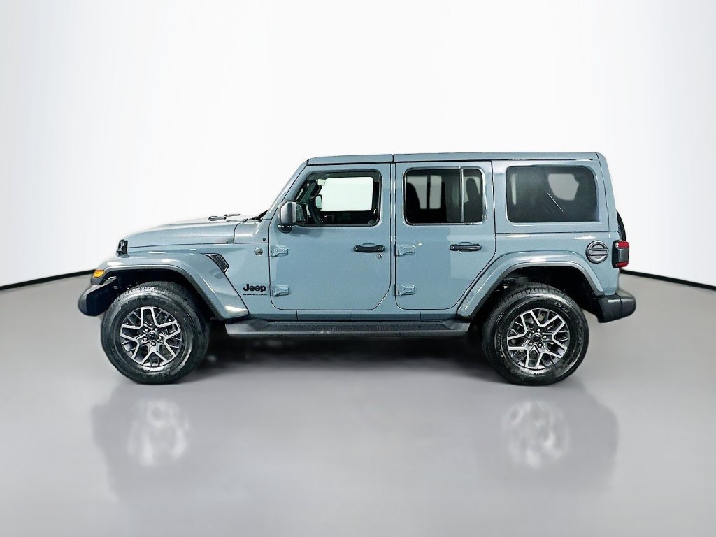 New 2026 Jeep Wrangler Unlimited Sahara AWD/4WD image 4