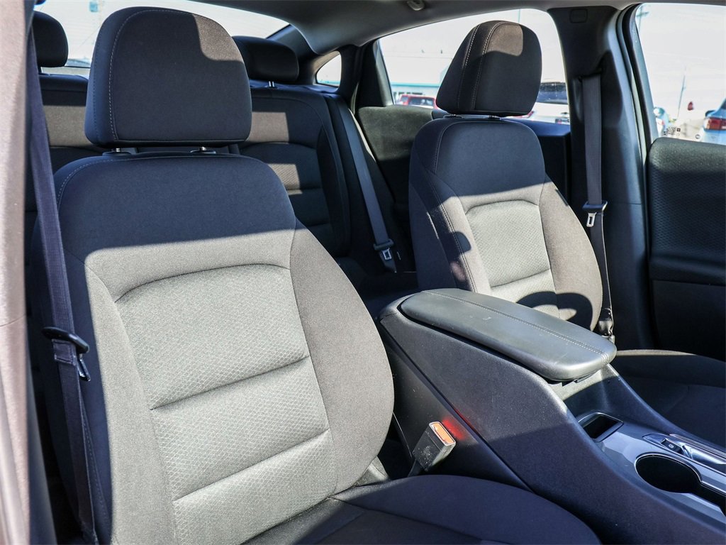 Used 2024 Chevrolet Malibu LT image 14