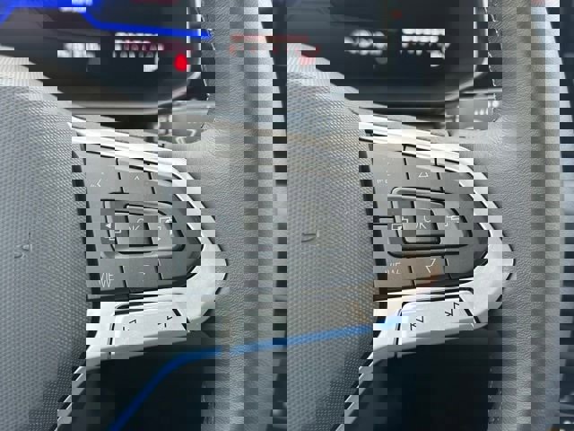 New 2025 Volkswagen Jetta SE image 39