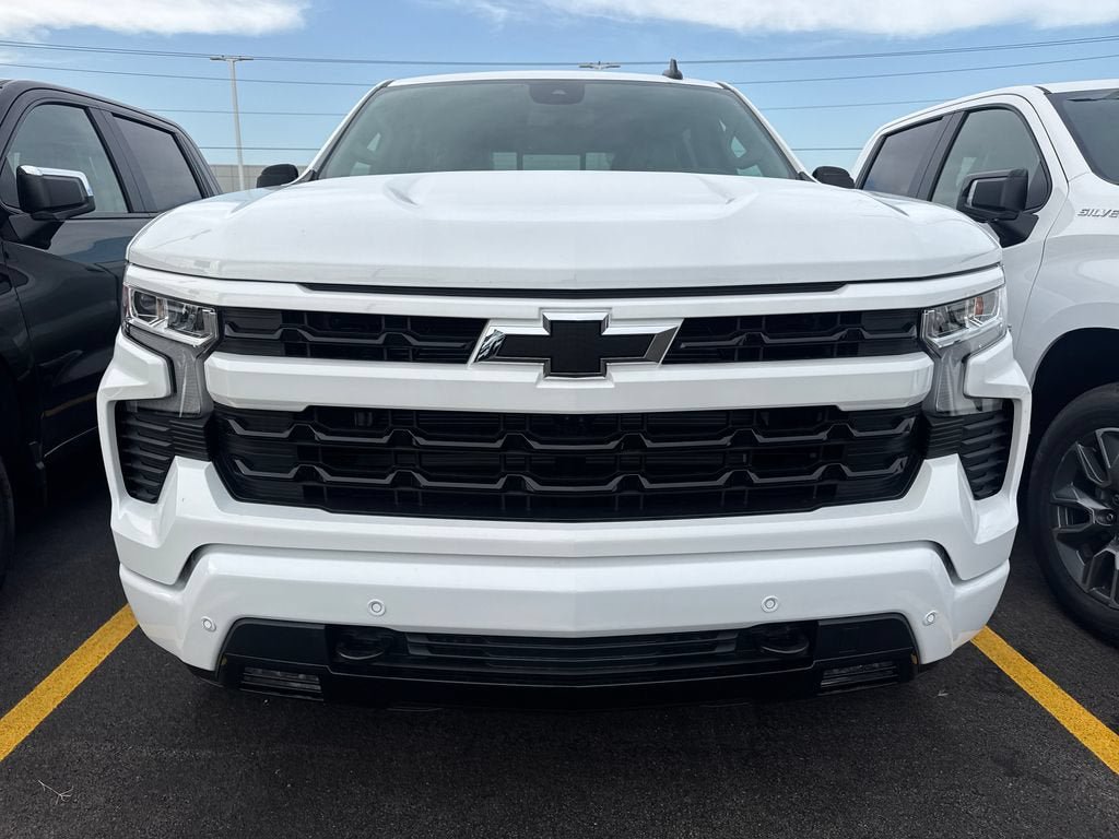 New 2026 Chevrolet Silverado 1500 RST w/ Convenience Package II AWD/4WD image 2