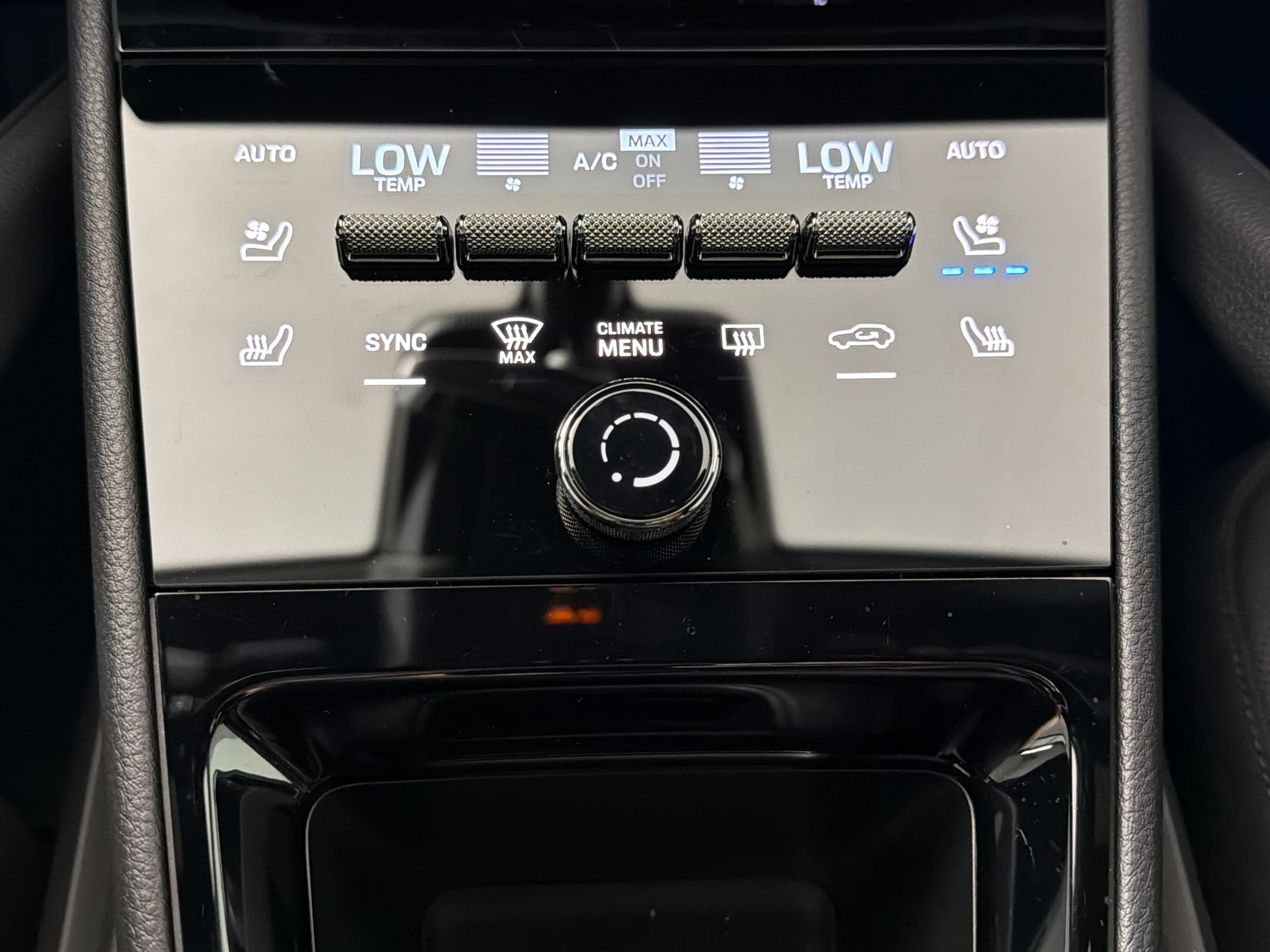 Certified 2026 Porsche Cayenne AWD/4WD image 19