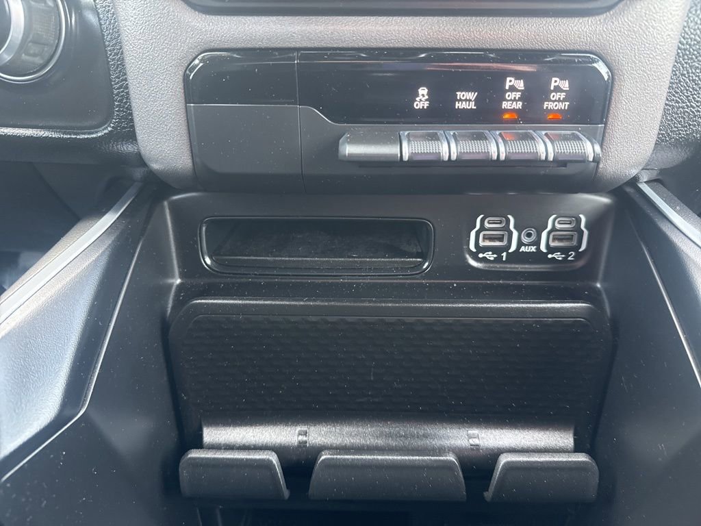 Used 2021 RAM 1500 Big Horn image 36