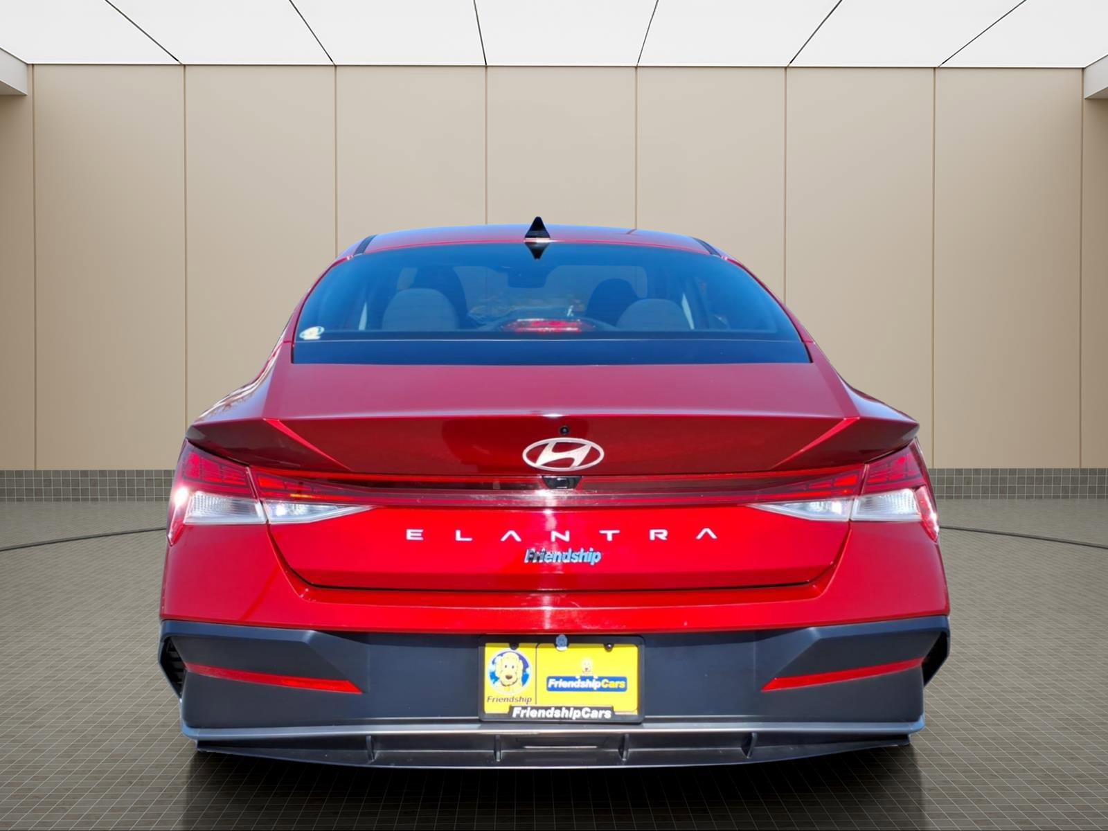 Used 2025 Hyundai Elantra SEL image 8