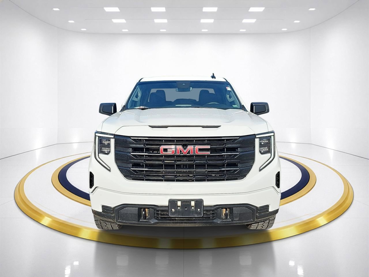 Used 2024 GMC Sierra 1500 Pro w/ Graphite Edition image 2