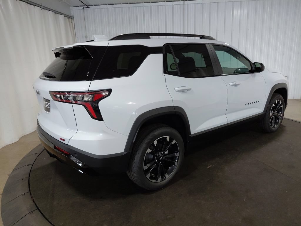 New 2027 Chevrolet Equinox RS AWD/4WD image 9