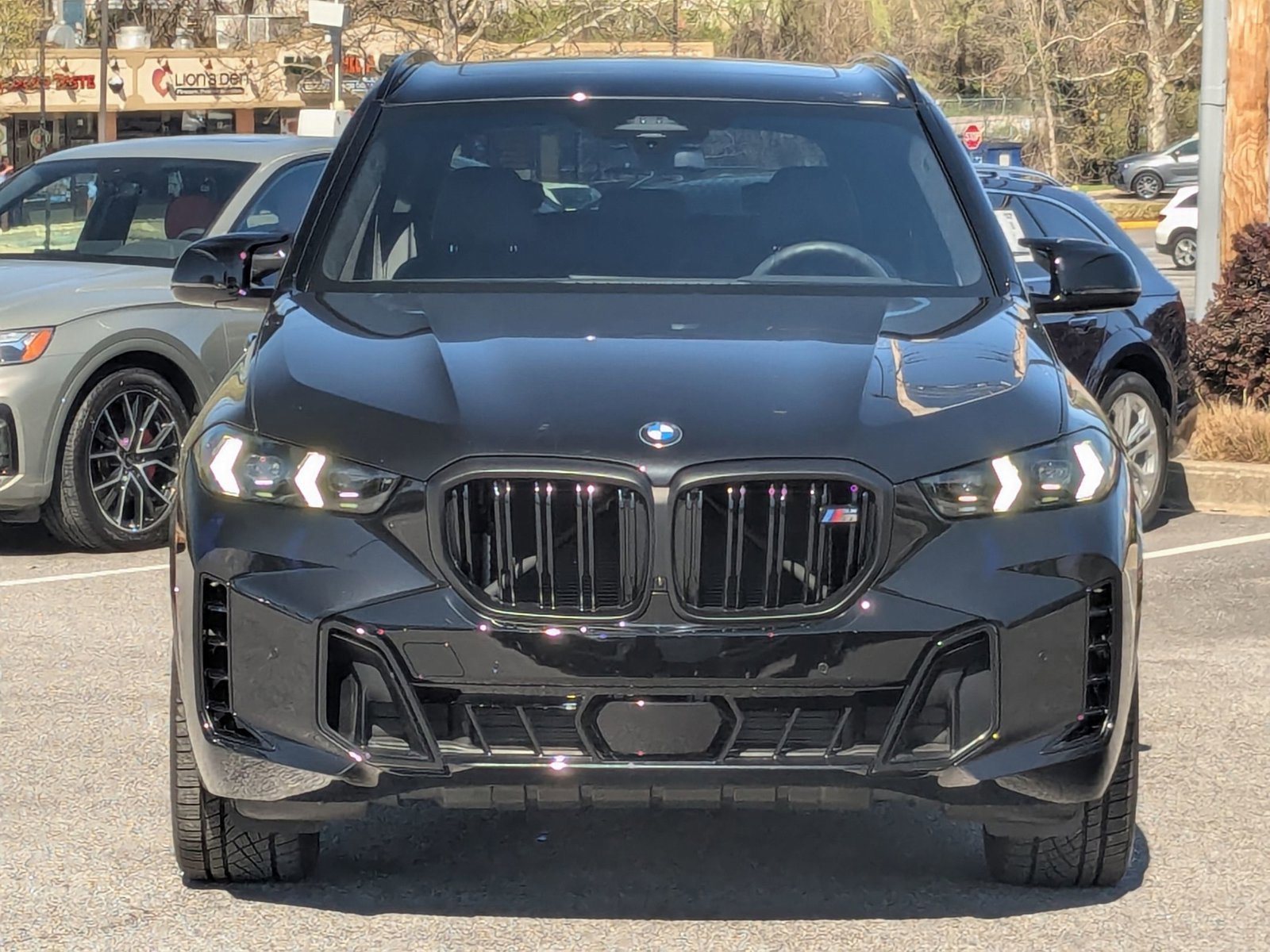 Used 2025 BMW X5 M60i w/ Executive Package image 6
