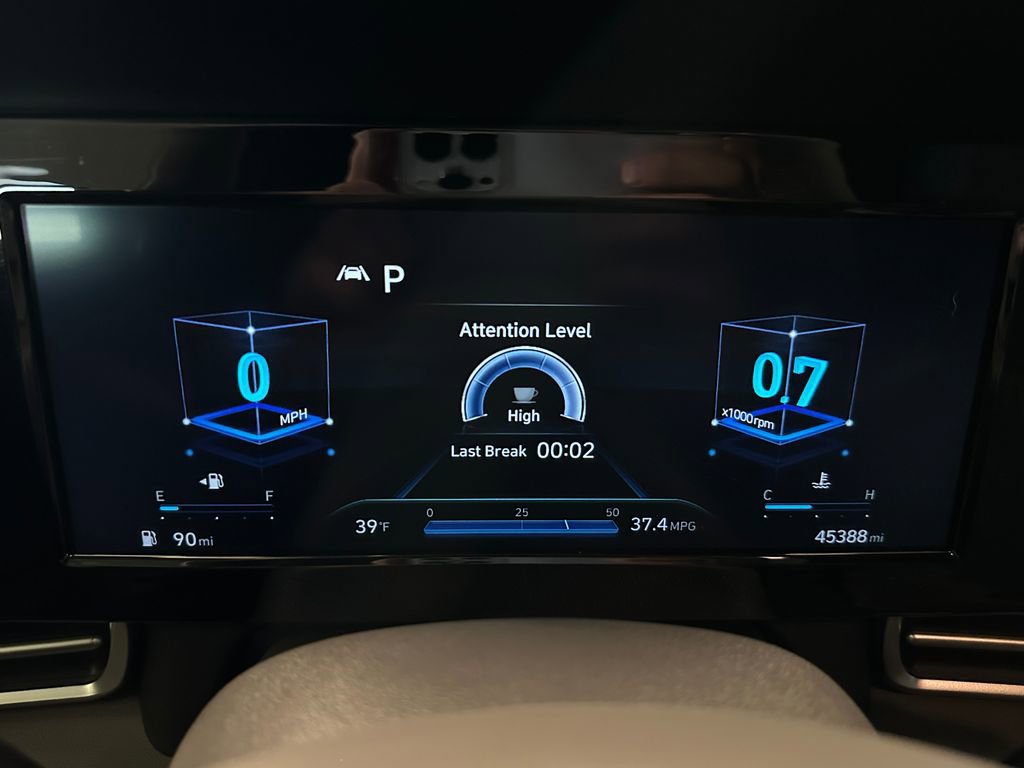 Used 2021 Hyundai Elantra SEL w/ Convenience + Premium Package image 10