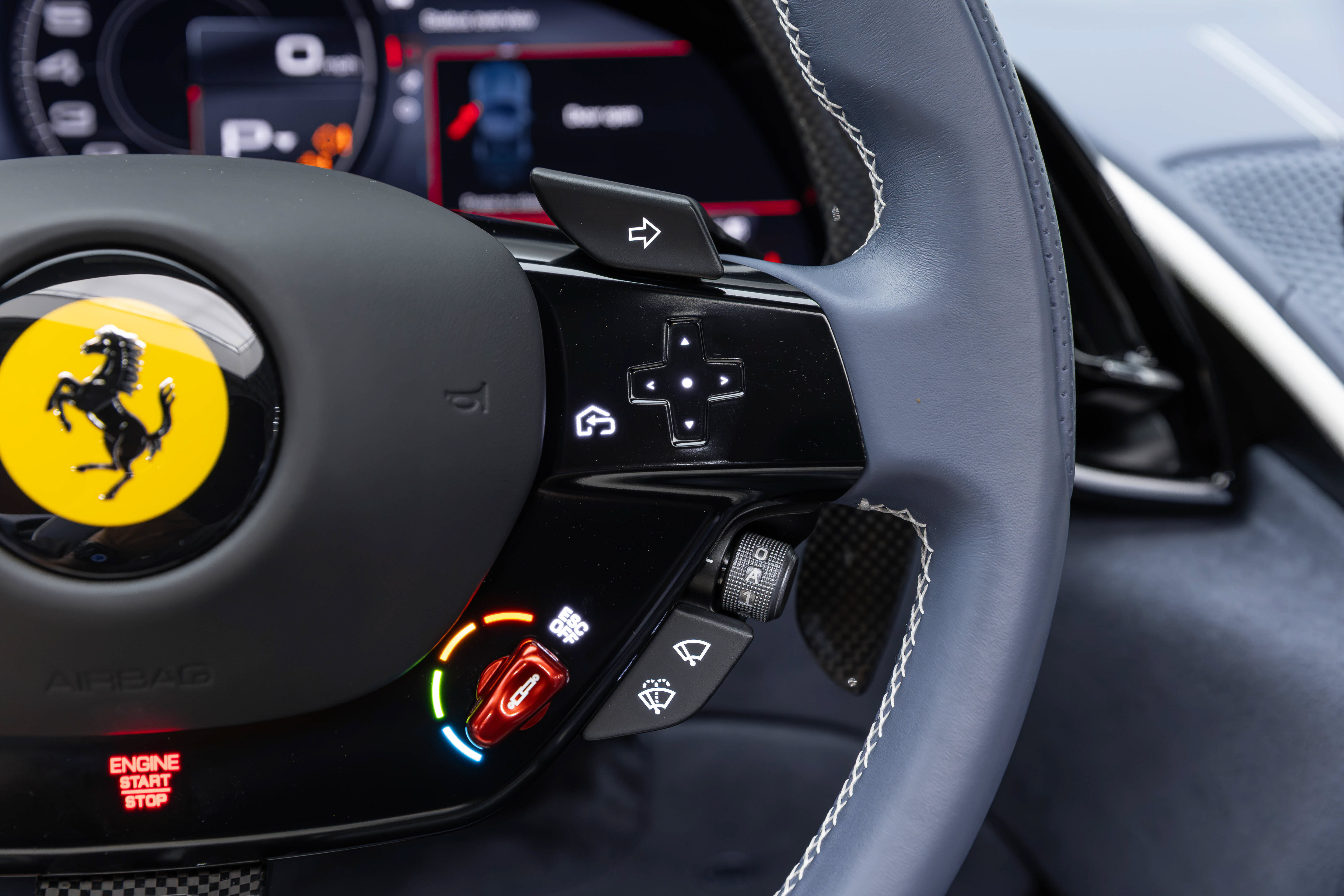 Certified 2025 Ferrari Roma Spider RWD image 21