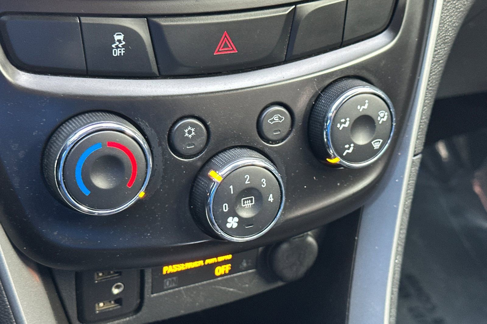 Used 2021 Chevrolet Trax LS w/ Tint and Cruise Package image 19