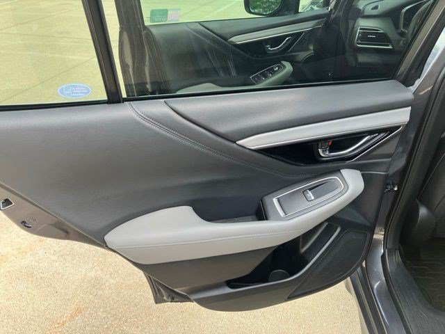 Used 2022 Subaru Outback Limited AWD/4WD image 24